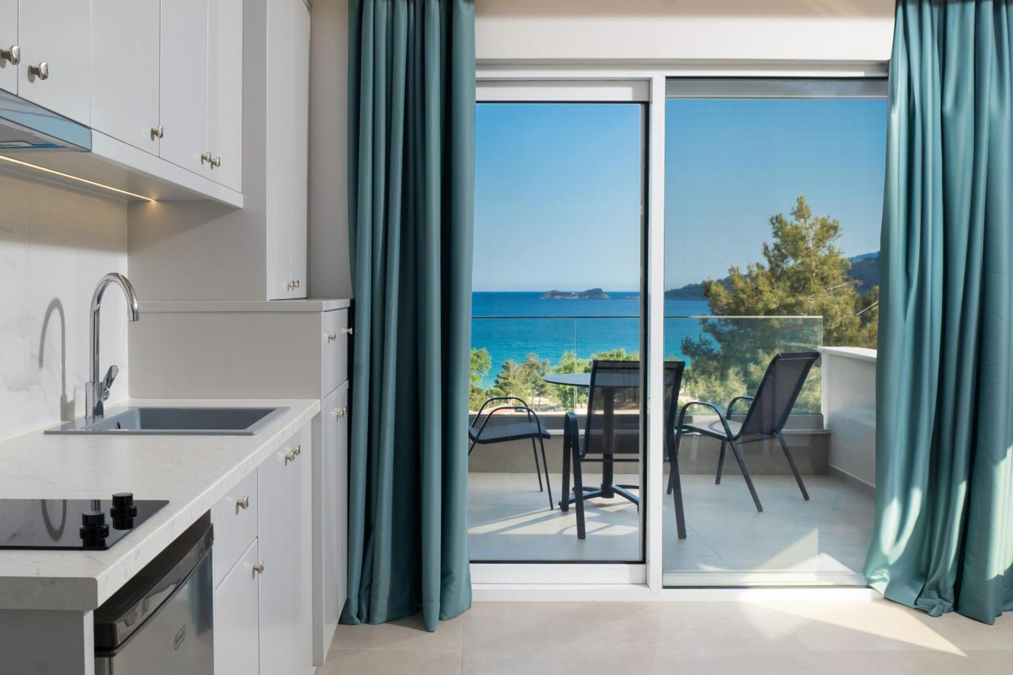Villa Finikas Thassos Golden Beach Chrisi Ammoudia Exteriör bild